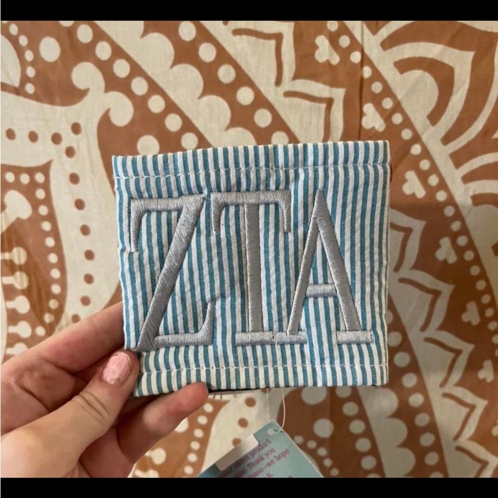 ZTA koozie